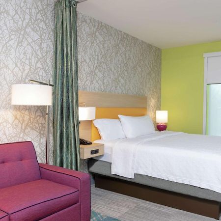 โฮม2 สวีท บาย ฮิลตัน อินเดียนาโพลิส แอร์พอร์ต อินดีแอนา Hotel ภายนอก รูปภาพ