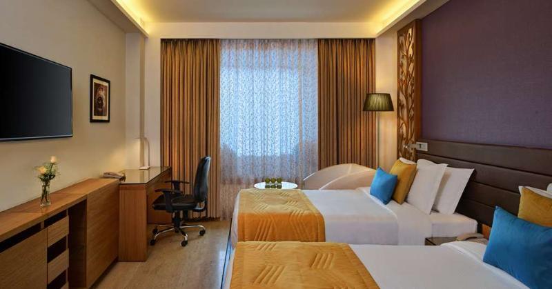 โฮม2 สวีท บาย ฮิลตัน อินเดียนาโพลิส แอร์พอร์ต อินดีแอนา Hotel ภายนอก รูปภาพ